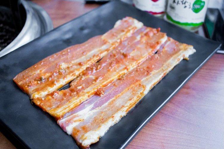 Ba chỉ heo sốt cay King BBQ - YeuAmThuc.org