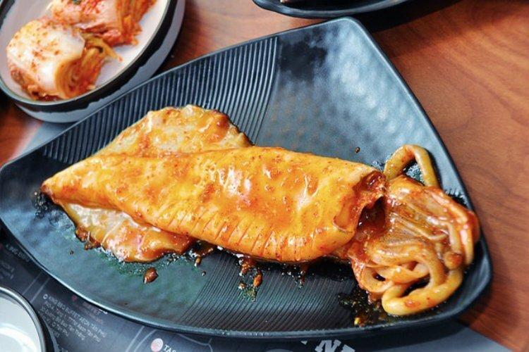 Mực ống nướng sốt cay King BBQ - YeuAmThuc.org