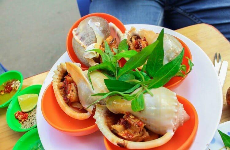 Ốc tỏi nướng muối ớt Ốc Phương - YeuAmThuc.org