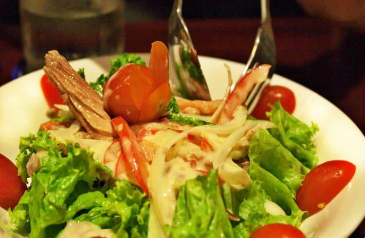 Salad Cá Ngừ - YeuAmThuc.org