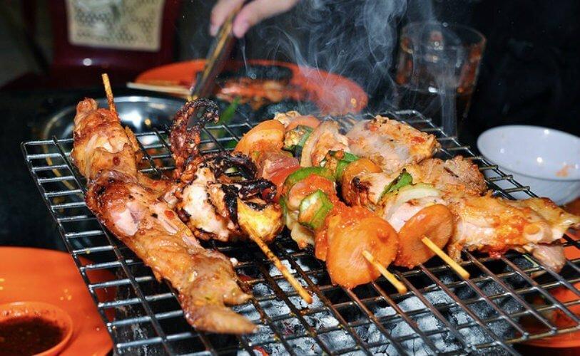 Xiên nướng tại Đồng Diều - YeuAmThuc.org
