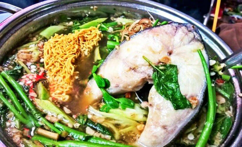 Cá bóp trong lẩu tại lẩu cá Cô Thư - YeuAmThuc.org