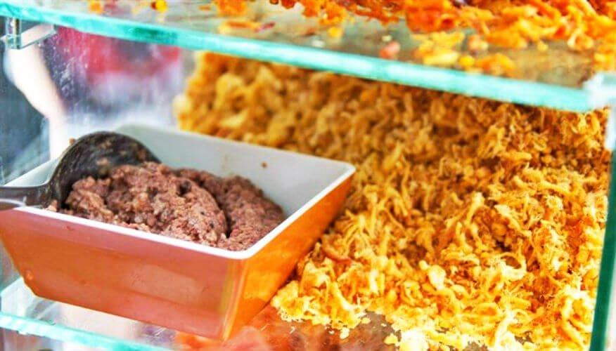 Chà bông tại Bánh tráng chiên Đặng Văn Ngữ - YeuAmThuc.org