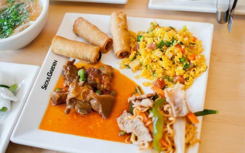 Cơm chiên dương châu, mì xào tại Seoul Garden - YeuAmThuc.org