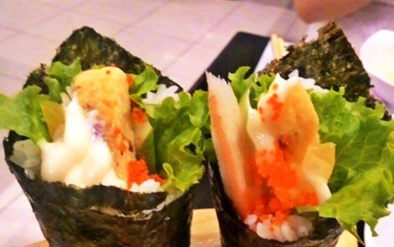 Cơm trộn trứng cá hồi tại Buffet Sakura - YeuAmThuc.org