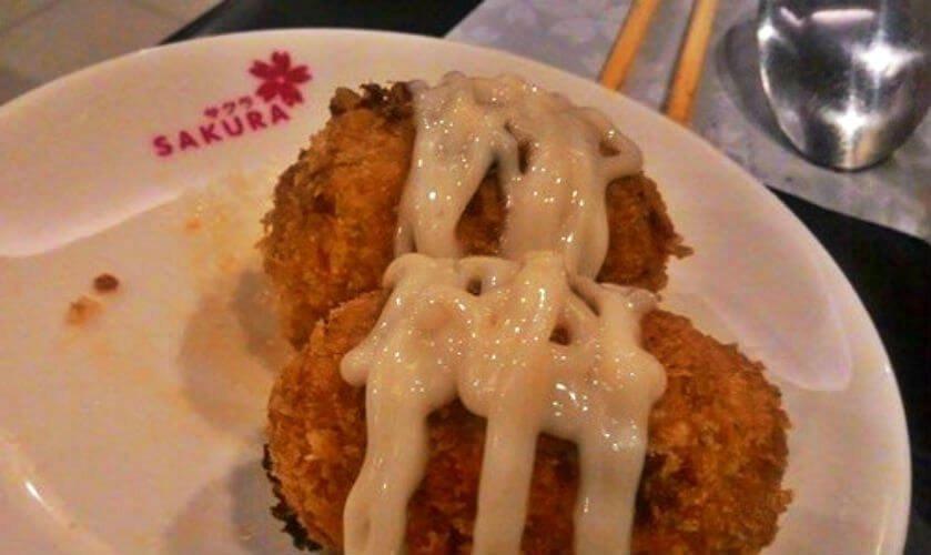 Khoai nghiền chiên tại Buffet - YeuAmThuc.org
