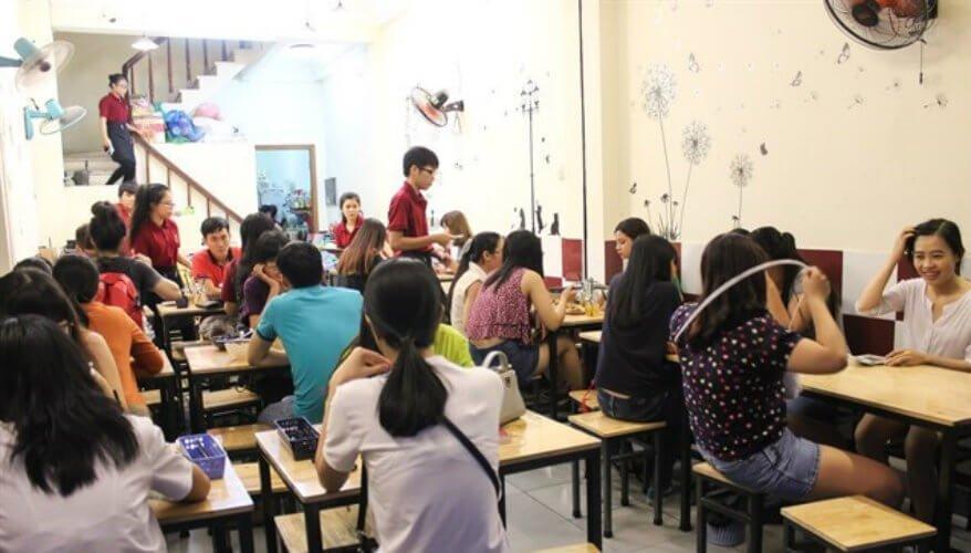 Không gian Moon Fast Food - YeuAmThuc.org