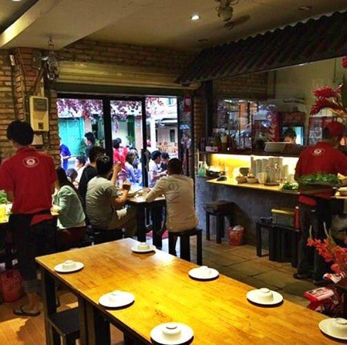 Không gian nem nướng Hoàng Tâm - YeuAmThuc.org