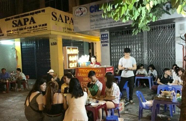 Không gian Tokbokki ăn liền - YeuAmThuc.org