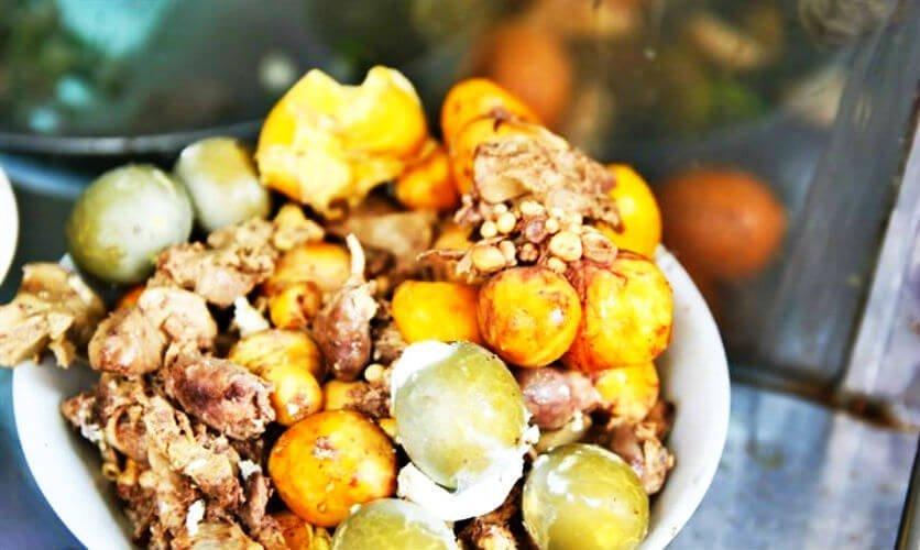 Lòng gà trứng non tại Bánh ướt lòng gà - YeuAmThuc.org