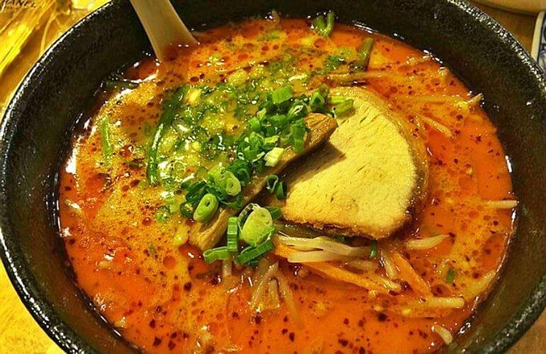 Mì Ramen súp Miso cay tại Hokkaido Ramen - YeuAmThuc.org