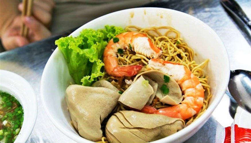 Mì tôm cật tại Ân Ký Mì Gia - YeuAmThuc.org