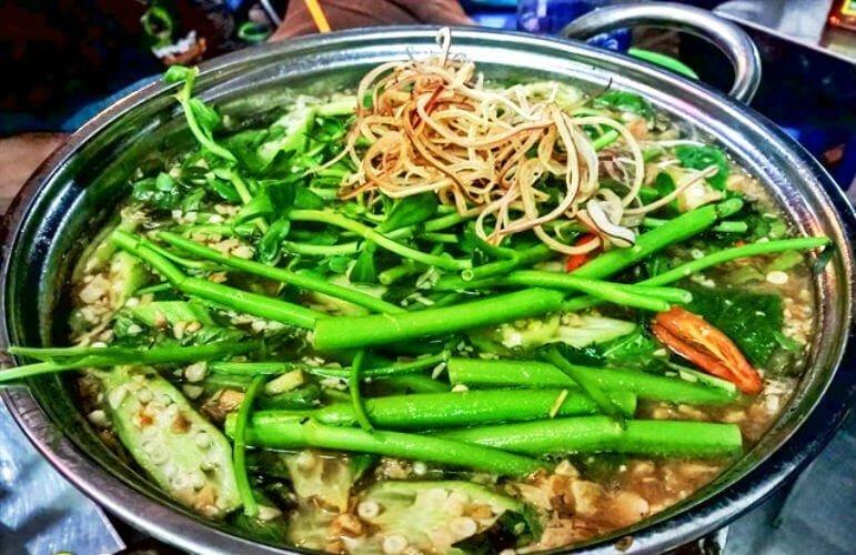Nồi lẩu tại lẩu cá Cô Thư - YeuAmThuc.org