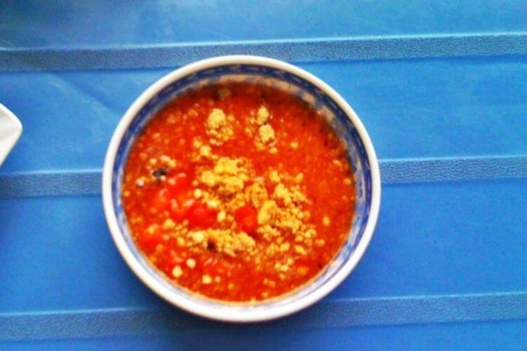 Nước chấm tại Chả lụi Lagi - YeuAmThuc.org