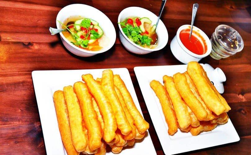 Quẩy giòn tại Quẩy Lên - YeuAmThuc.org