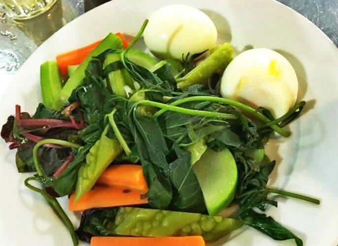 Rau luộc trứng hồng đào - YeuAmThuc.org