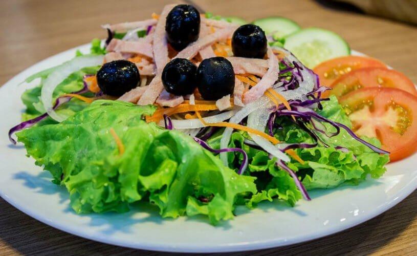 Salad dầu giấm tại Hotto - YeuAmThuc.org