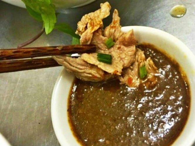 Sốt sa tế tại Hủ tiếu Phước Vĩnh - YeuAmThuc.org