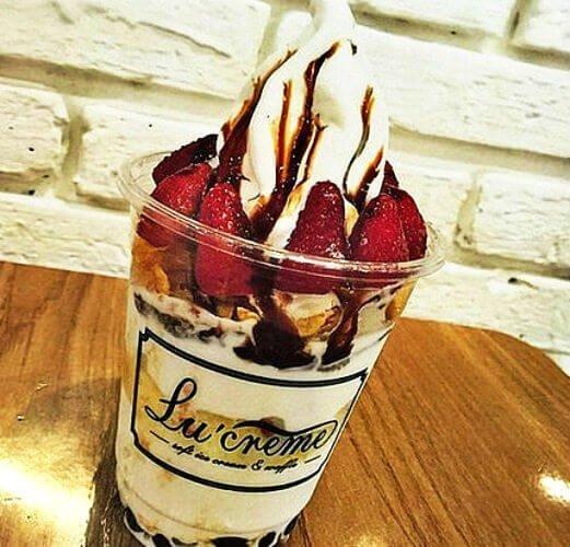 Strawberry Crown tại Lu'Creme - YeuAmThuc.org