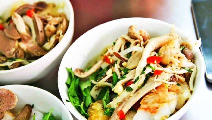 Tô bánh ướt lòng gà đầy đủ tại Bánh ướt lòng gà - YeuAmThuc.org