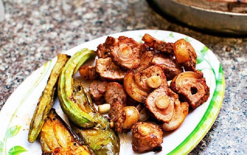 Bò lụi sả tại Bò tơ Năm Sánh - YeuAmThuc.org