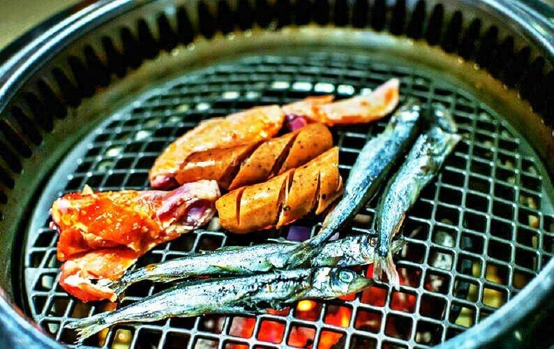 Hải sản nướng tại Sumo BBQ - YeuAmThuc.org