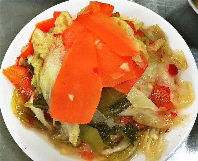 Kim chi tại Lẩu dê Lâm Ký - YeuAmThuc.org