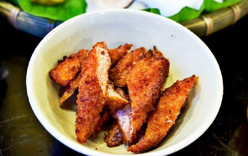 Nem chua thêm tại Bún Đậu A Chảnh - YeuAmThuc.org