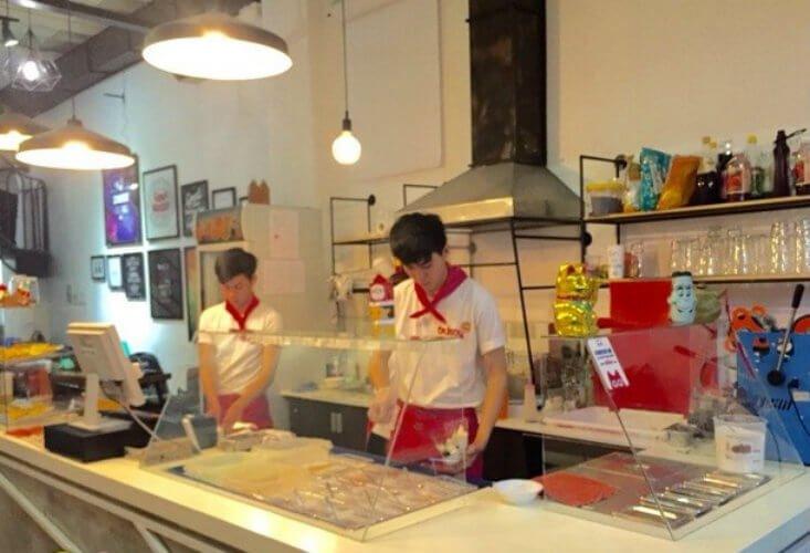 Quầy ăn tại Ăn vặt Orisoy 24/7 - YeuAmThuc.org