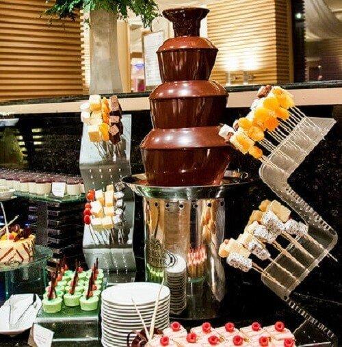 Thác chocolate tại Buffet Sheraton - YeuAmThuc.org