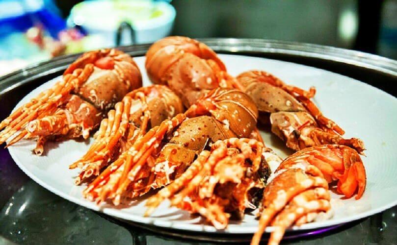 Tôm hùm baby tại Buffet Sheraton - YeuAmThuc.org