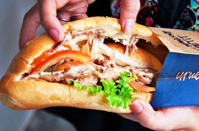 Bánh mì gà tại Cocorico - YeuAmThuc.org