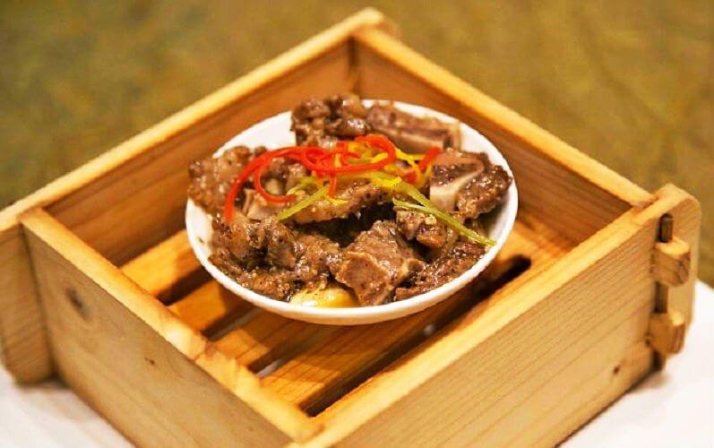 Bò Mỹ tiêu đen tại Nhà hàng Long Triều - YeuAmThuc.org
