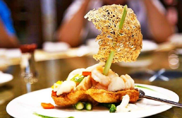Cánh buồm hải sản tại Nhà hàng Long Triều - YeuAmThuc.org