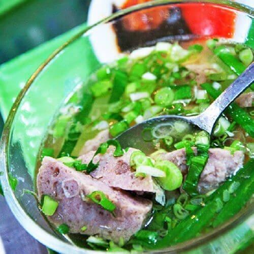 Chén bò viên tại Phở Phú Vương - YeuAmThuc.org