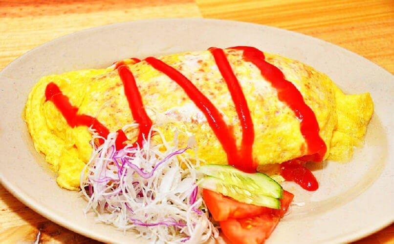 Cơm cuộn trứng tại Ramen Ya - YeuAmThuc.org