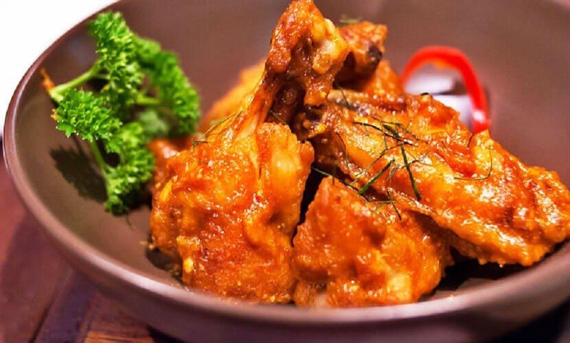Gà 6 miếng sốt Satay tại Gà Bay - YeuAmThuc.org