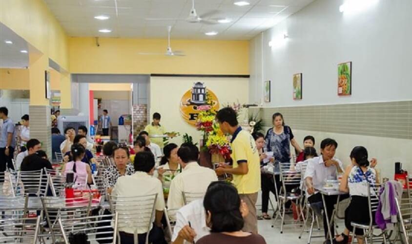 Không gian Bún Chả Hồ Gươm - YeuAmThuc.org