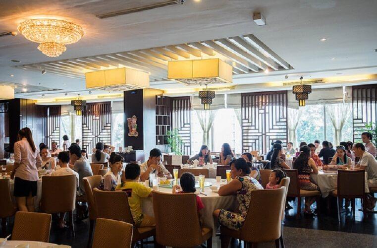 Không gian Royal Garden Buffet - YeuAmThuc.org