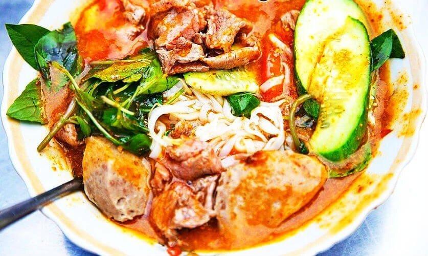 Phở sa tế tái bò viên tại Phở sa tế Quảng Ký - YeuAmThuc.org
