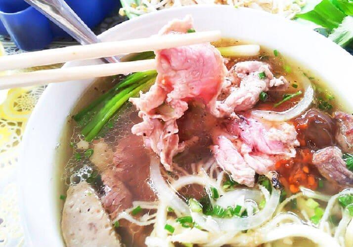 Thịt bò tại Phở Mai Lan - YeuAmThuc.org