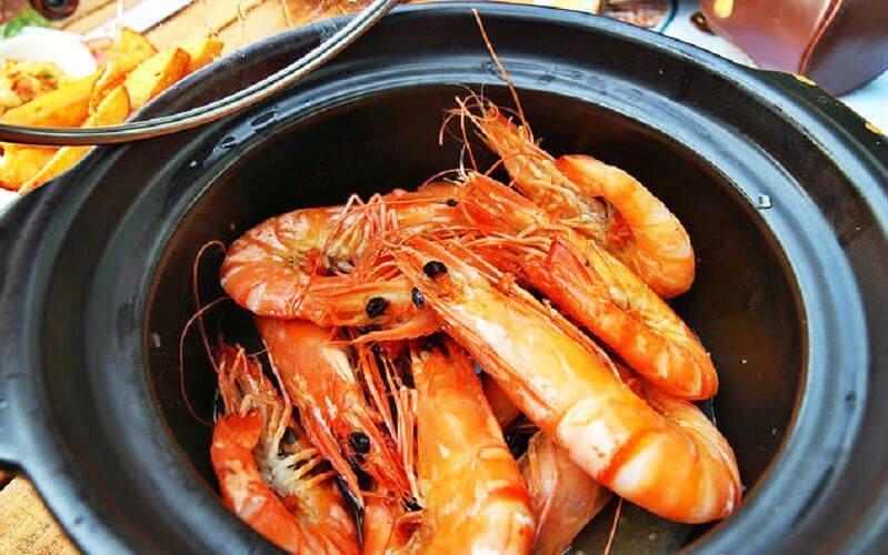 Tôm hấp rượu Mirin tại Esmée - YeuAmThuc.org