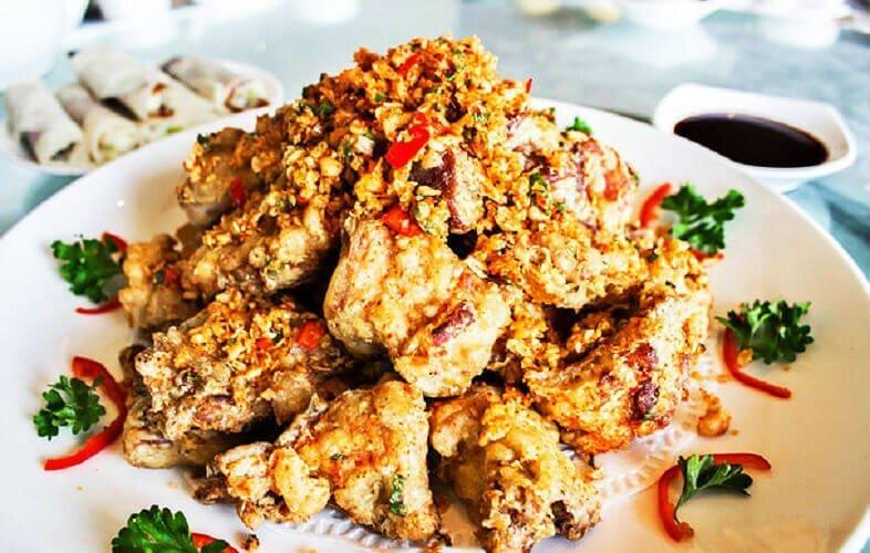 Vịt rang muối tiêu tại Royal Garden Buffet - YeuAmThuc.org