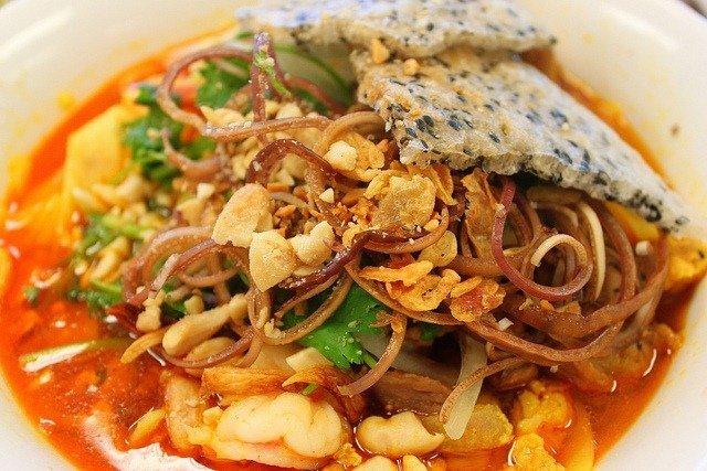 Mì Quảng Đà Lạt - ăn trưa ở Đà Lạt - được biến tấu một cách độc đáo Mì Quảng Đà Lạt - ăn trưa ở Đà Lạt - được biến tấu một cách độc đáo
