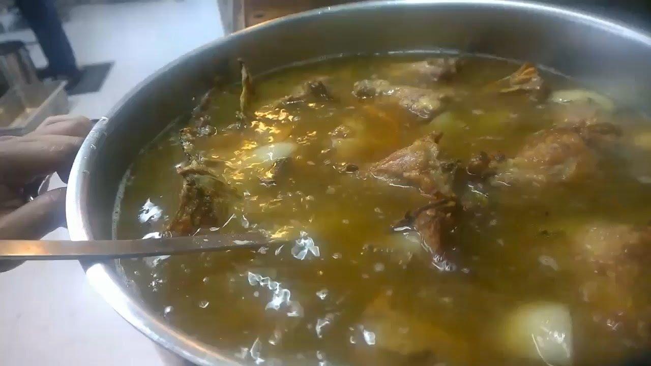 Cách nấu mì Quảng gà