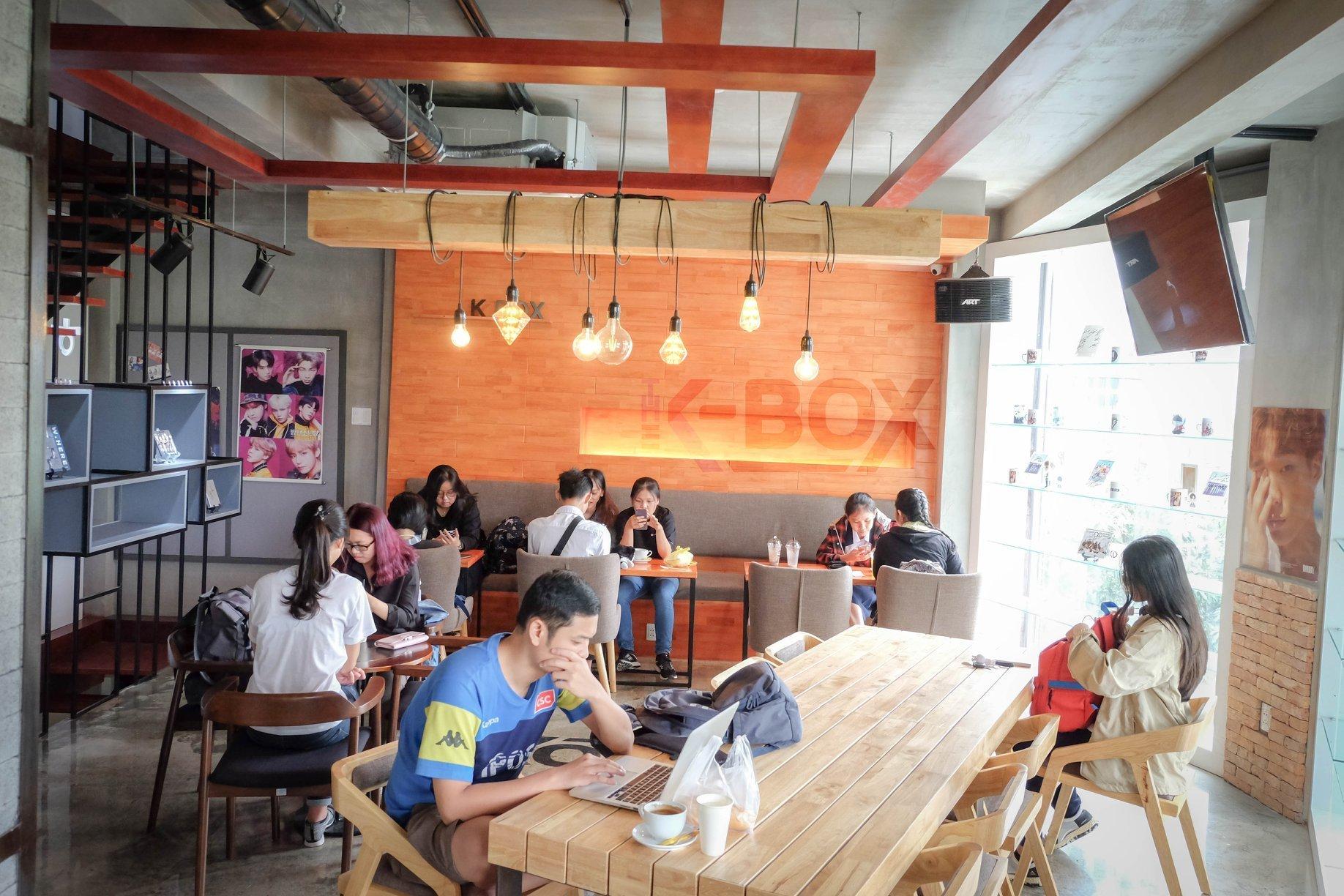 Không gian bên trong quán rộng rải, thoải mái